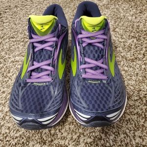 Brooks Transcend 4